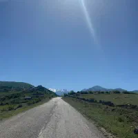 زمین-مسکونی-بهترین-منطقه-آب-و-هوایی-بر-آسفالت