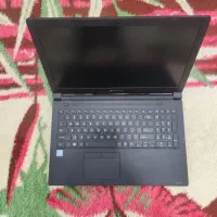 لپ تاپ در حد نو  i5 نسل ۸ با ssd و کیفو‌موس