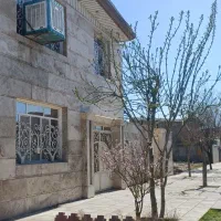 خانه ویلایی دو طبقه پارکینگ مجزا با حیاط|فروش خانه و ویلا|صفادشت, |دیوار