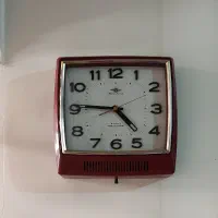 ساعت قدیمی سیلیکون‌کلاک