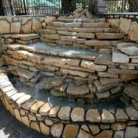 اجرای سنگ تاوه کف و نما و تزئینات باغ وویلا