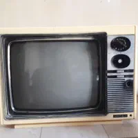 تلویزیون عتیقه قدیمی