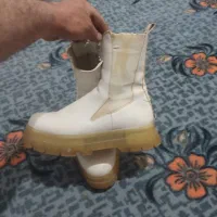 بوت برشکا|کیف، کفش، کمربند|فشاپویه, |دیوار