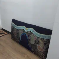 پشتی قرمز ۴ تا و سنتی۲ تا