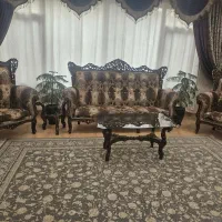 مبل سلطنتی و راحتی بسیار شیک و میز اداری