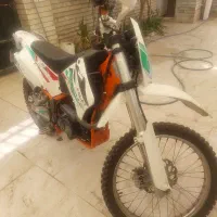 فلات 250|موتورسیکلت|کاشان, کارگر|دیوار