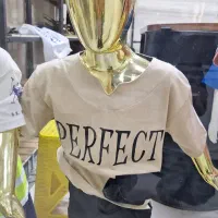 مانکن بچگانه