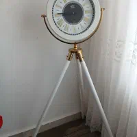 ساعت ایستاده