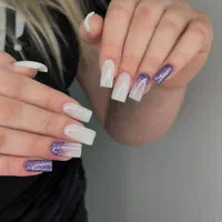 کاشت ناخن و اکستنشن و اموزش