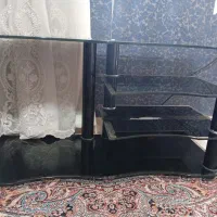 میز تلویزیون شیشه ای