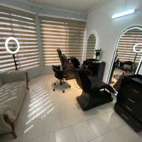 اجاره تخت مژه ، میز ناخن ، صندلی میکاپ و شینیون|اجارهٔ دفتر کار، اتاق اداری، مطب|نوشهر, |دیوار