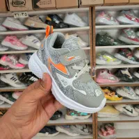 کتونی بچگانه مدل روناک ronak سایز ۲۶ تا ۳۱|کفش و لباس بچه|اراک, |دیوار