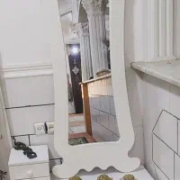 آینه ایستاده