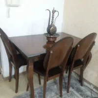 میز غذا خوری چهار نفره