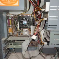 سیستم کامپیوتر پنتیوم ۴|رایانه رومیزی|فردیس, فردیس|دیوار