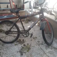 دوچرخه|دوچرخه، اسکیت، اسکوتر|اقبالیه, |دیوار