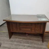 میز تحریر چوب گردو