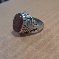 انگشتر خاص و قدیمی