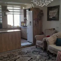 یک واحد آپارتمان بسیار شیک فروشی