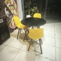 میز و صندلی