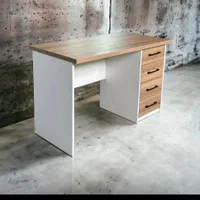 میز تحریر.میز تحریر|میز تحریر و کامپیوتر|رباطکریم, رباطکریم|دیوار