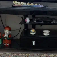 میز تلوزیون شیشه ای