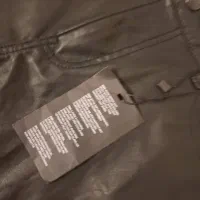 شلوار چرم مشکی برند اصل خارجی اصلا پوشیده نشده|لباس|تهران, مجیدآباد|دیوار