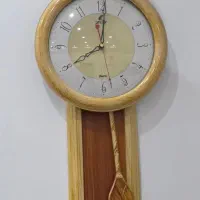 ساعت دیواری پاندول دار برند تیوا