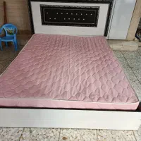 تخت خواب دو نفره