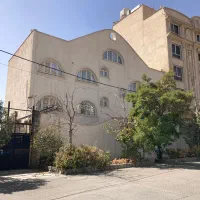 اقدسیه-بوستان-660-متر-کلنگی-جنوبی-با-6-بنا