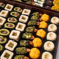 سفارش انواع حلوای سنتی،مدرن و بوتیکی ،توپک خرما|خوردنی و آشامیدنی|شیراز, ریشمک|دیوار