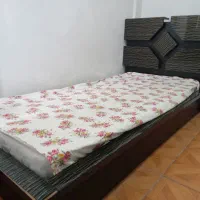 تختخواب تک نفره چوبی  سالم