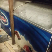 یخچال بستنی