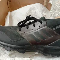 کفش کوهنوردی آدیداس