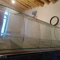 ویترین شیشه ای