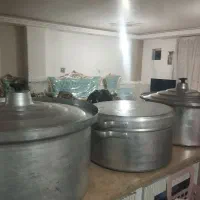 قابلمه|ظروف پخت‌وپز|یاسوج, |دیوار