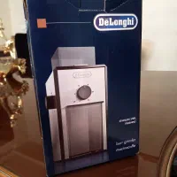 آسیاب قهوه دلونگی اصل مدل kG895