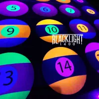 تابلو بلکلایت با طرح مربوط به بیلیارد Blacklight|تابلو، نقاشی، عکس|تهران, دریاننو|دیوار