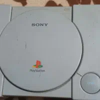 دستگاه سونی یک و دستگاه سگا