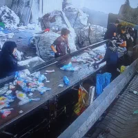 کارگر تفکیک ضایعات با جای خواب و نهار و شام،اصفهان