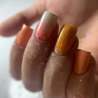 آموزش ناخن و خدمات