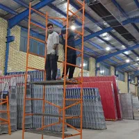 نردبان پله پهن تا ارتفاع ۱۵ متر موجود