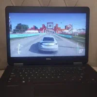 لبتاب dell کاملا تمیز