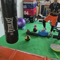 مربی بدنسازی وحرکات اصلاحی ۵صبح تا ۹شب خانم آقا