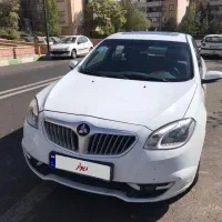 برلیانس H330 اتوماتیک 1650cc، مدل ۱۳۹۷