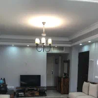 لوستر مدرن ۶ شعله طوسی تیره، بسیار تمیز