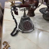 تلفن قدیمی