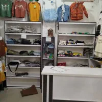 ویترین مغازه