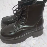 بوتین|کیف، کفش، کمربند|سلماس, |دیوار