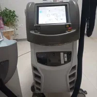 اپراتور لیزر (خانم)